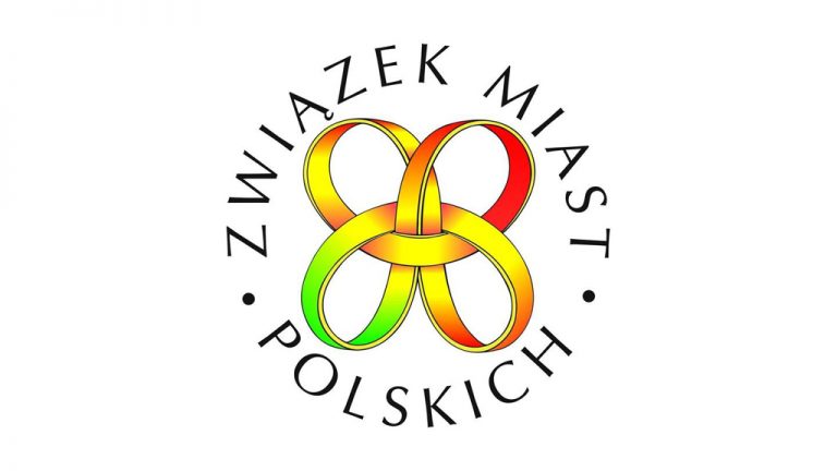Watch Association of Polish Cities proceed without leaving home